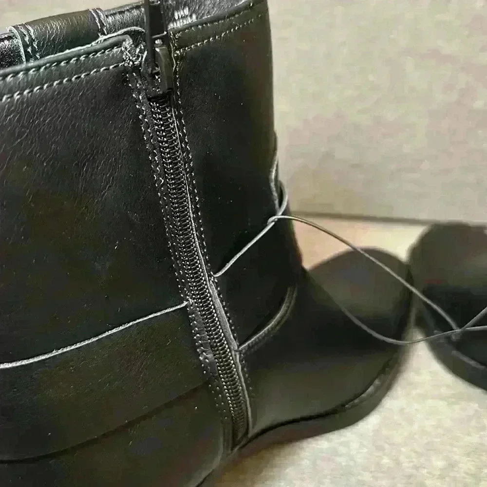Indigo Rd. Western Silver Harness Black Boot Side Zip Heeled Platform Sz 8.5 - Picture 11 of 13